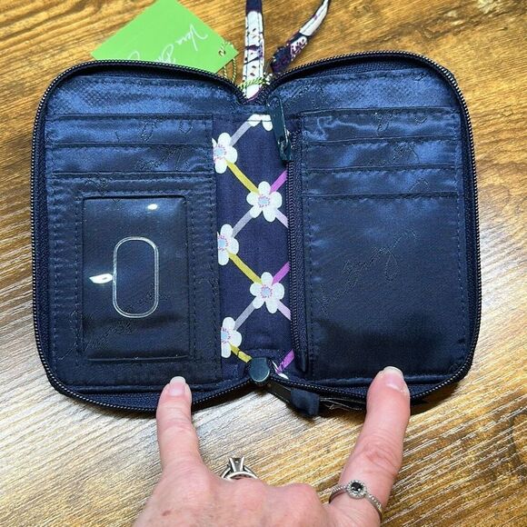 Vera Bradley Carry It All Wristlet Floral Nightingale 11483-116 Retired New - Picture 5 of 6